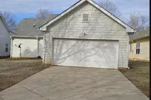 6056 Park Close, Fairburn, GA 30213 - Photo 4