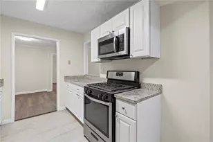 1701 Augusta Dr SE, Marietta, GA 30067 - Photo 14