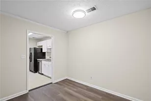 1701 Augusta Dr SE, Marietta, GA 30067 - Photo 10