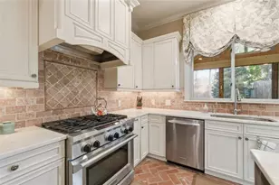 306 Greyhaven Ln, Marietta, GA 30068 - Photo 20