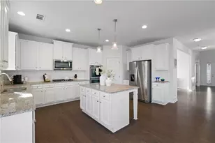 7925 Brewton Creek Dr, Cumming, GA 30028 - Photo 12