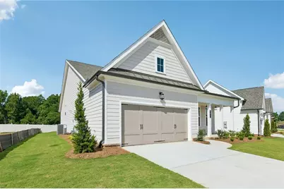 135 High Point Drive, Hoschton, GA 30548 - Photo 8