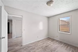 1007 New Lacy St, Monroe, GA 30655 - Photo 10