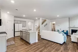 4710 Bramblett Grove Pl, Cumming, GA 30040 - Photo 6