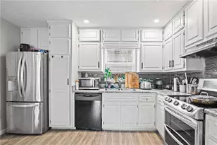 843 Ray Dr NW, Conyers, GA 30012 - Photo 10