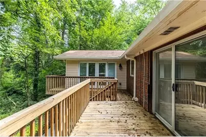 1102 Rogeretta Drive NE, Atlanta, GA 30329 - Photo 4