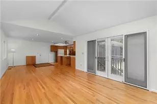 1102 Rogeretta Dr NE, Atlanta, GA 30329 - Photo 10