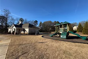 6833 Benjamin Dr, Flowery Branch, GA 30542 - Photo 30