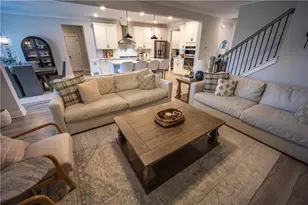 6833 Benjamin Dr, Flowery Branch, GA 30542 - Photo 14