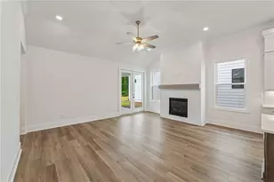161 High Pt Dr, Hoschton, GA 30548 - Photo 16