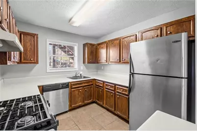 1305 Augusta Drive SE, Marietta, GA 30067 - Photo 10