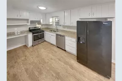 5855 W Amalfi Way, Douglasville, GA 30135 - Photo 2