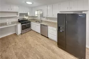 5855 W Amalfi Way, Douglasville, GA 30135 - Photo 2