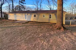 5855 W Amalfi Way, Douglasville, GA 30135 - Photo 8