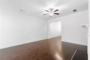 1821 Edgehill Dr, Lithonia, GA 30058 - Photo 14