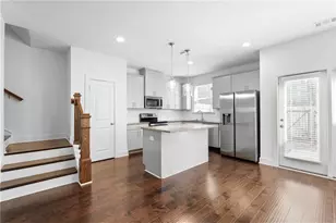 1821 Edgehill Dr, Lithonia, GA 30058 - Photo 8