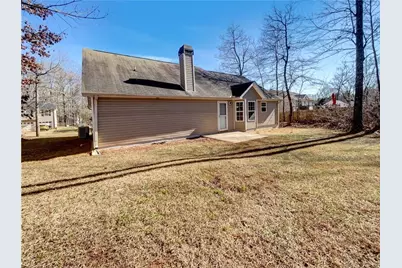 300 Majesty Drive, Rockmart, GA 30153 - Photo 8