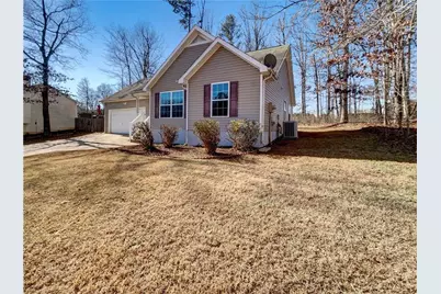 300 Majesty Drive, Rockmart, GA 30153 - Photo 6