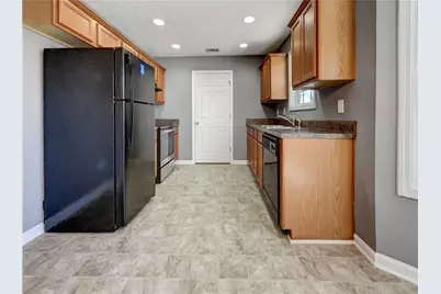 300 Majesty Drive, Rockmart, GA 30153 - Photo 2