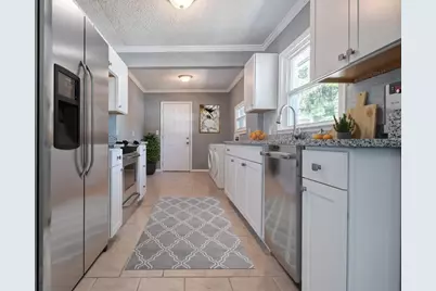 120 Burbank Drive NW, Atlanta, GA 30314 - Photo 6