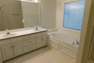 1570 Hill Crossing Ct, Grayson, GA 30017 - Photo 16