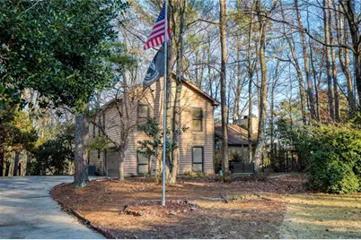 40 Mt Whitney Place, Johns Creek, GA 30022 - Photo 4