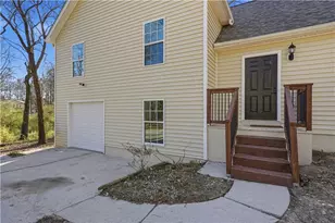 2151 Grayfield Dr, Grayson, GA 30017 - Photo 2