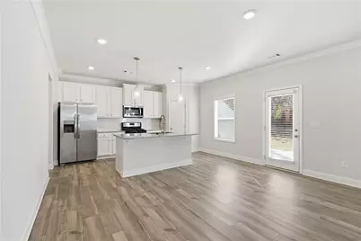 1612 Dover Creek Ln, Lawrenceville, GA 30045 - Photo 10