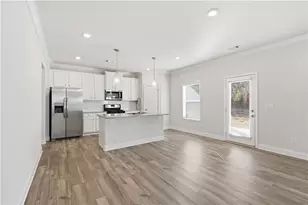 1612 Dover Creek Ln, Lawrenceville, GA 30045 - Photo 10