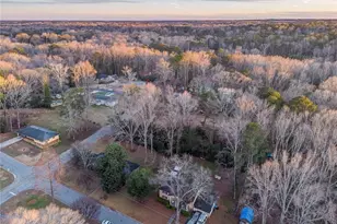 1607 Hillview Ave, Jonesboro, GA 30236 - Photo 6