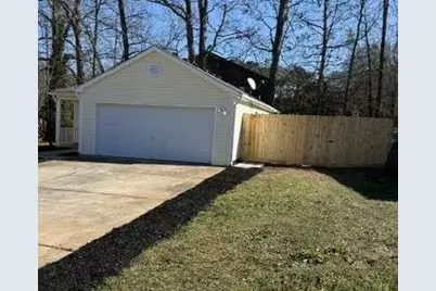 1664 Hallmark Hills Drive, Griffin, GA 30223 - Photo 1