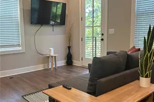 1280 Longreen, Atlanta, GA 30318 - Photo 10