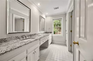 19 Saratoga Pl NE, Atlanta, GA 30324 - Photo 20