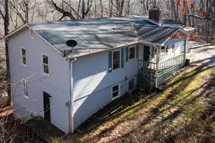 508 Windy Acres Rd, Cleveland, GA 30528 - Photo 2