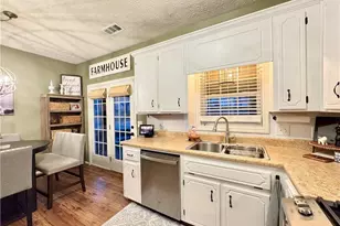 802 Hampton Way, Canton, GA 30115 - Photo 10