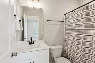704 Banton Dr NW, Atlanta, GA 30318 - Photo 8