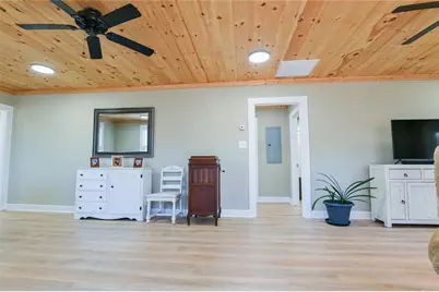 1160 Moody Street, Union Point, GA 30669 - Photo 10