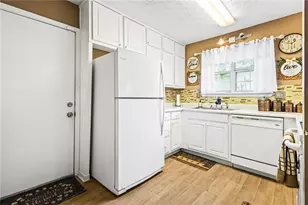 1241 Larkwood Dr, Jonesboro, GA 30238 - Photo 6