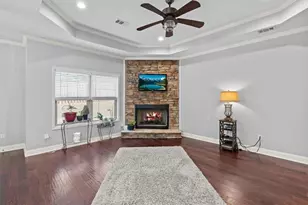 2085 Treehaven Ct, Decatur, GA 30035 - Photo 8