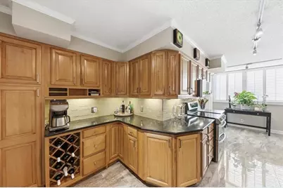 3530 Piedmont Road NE #F2, Atlanta, GA 30305 - Photo 16