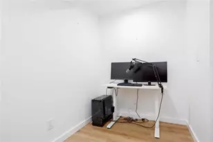 135 Shaker Hollow, Alpharetta, GA 30022 - Photo 32