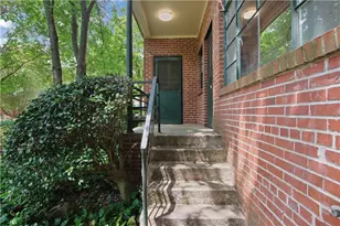 1174 Briarcliff Rd NE, Atlanta, GA 30306 - Photo 22