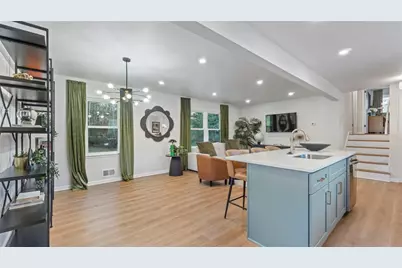 4088 Vale Court, Decatur, GA 30035 - Photo 2