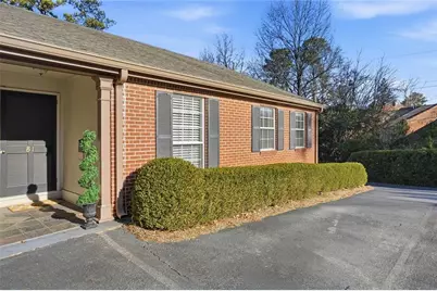 5375 Roswell Road #B1, Sandy Springs, GA 30342 - Photo 2
