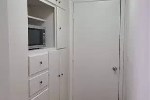 4402 East Brandon Dr E, Marietta, GA 30066 - Photo 12