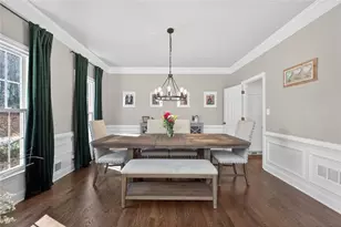 5490 Grove Point Rd, Johns Creek, GA 30022 - Photo 8