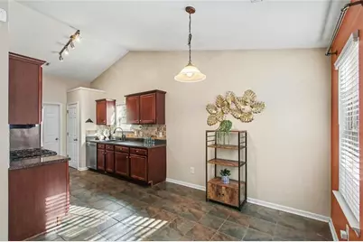 2125 Mina Lane Drive, Buford, GA 30518 - Photo 10