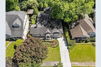 663 Yorkshire Road NE, Atlanta, GA 30306 - Photo 4