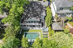 663 Yorkshire Rd NE, Atlanta, GA 30306 - Photo 8