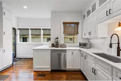 663 Yorkshire Road NE, Atlanta, GA 30306 - Photo 24